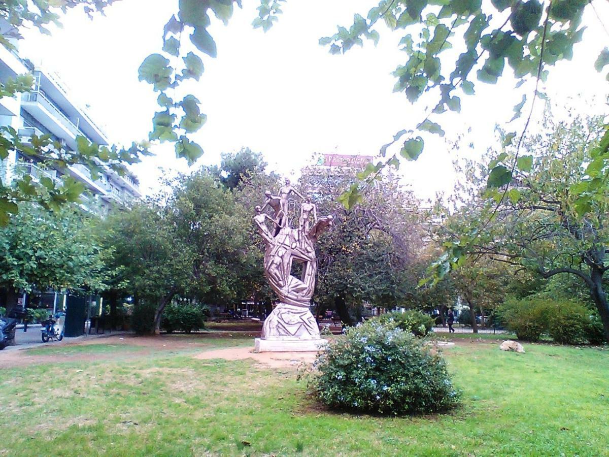 Tranquil Central Apt, Behind Athens Caravel Area מראה חיצוני תמונה