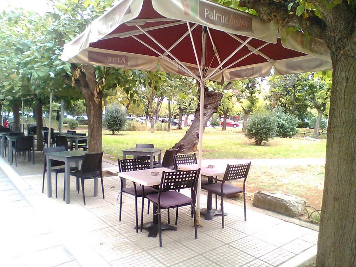 Tranquil Central Apt, Behind Athens Caravel Area מראה חיצוני תמונה