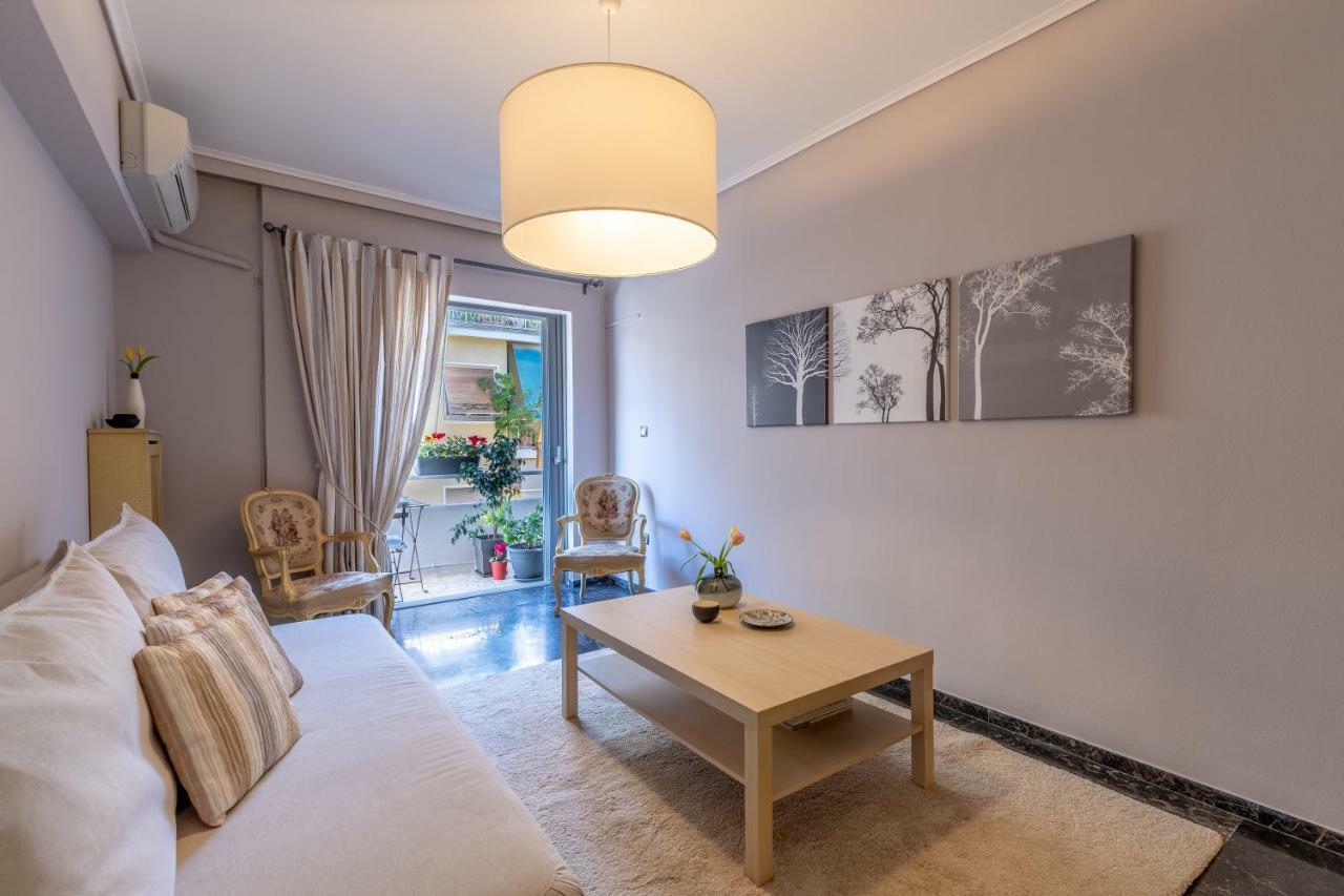 Tranquil Central Apt, Behind Athens Caravel Area מראה חיצוני תמונה
