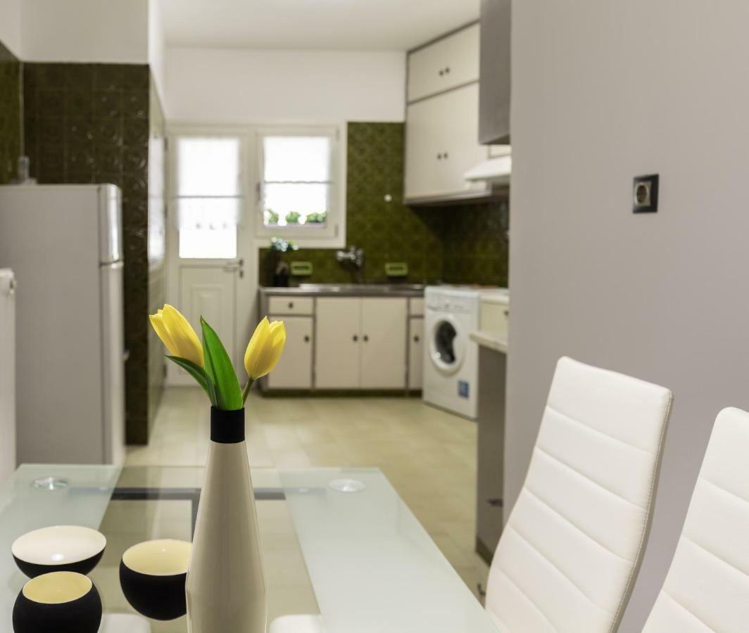 Tranquil Central Apt, Behind Athens Caravel Area מראה חיצוני תמונה